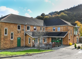 White Rose Residential Home, residential care home in New Tredegar