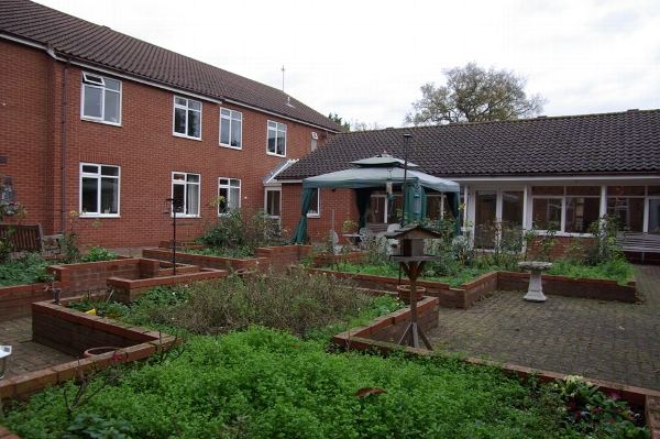 Larchwood House Care Home, residential care home in Bedford