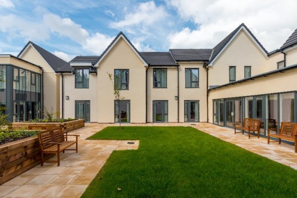 Scarlet House Nursing Home, nursing home in Rodborough