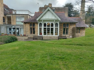 The Knoll Care Home, residential care home in Gloucester