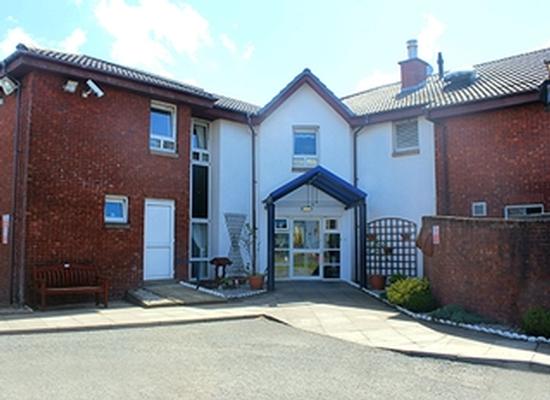 Almond View Nursing Home, nursing home in Glasgow