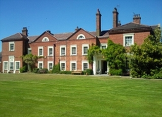 Abberton Manor Nursing Home, nursing home in Layer Breton