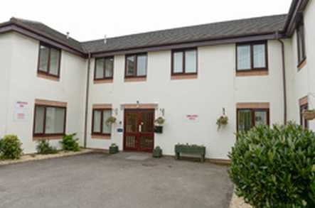 Rowan House Nursing Home, nursing home in Trevethin