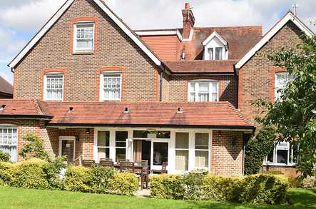 Ferndale Nursing Home, nursing home in Crawley