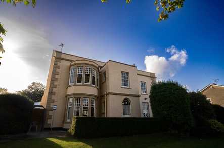 Castle Court Care Home, residential care home in St Arvans