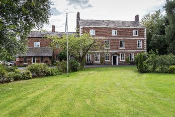 Iddenshall Hall Care Home, residential care home in Tarporley