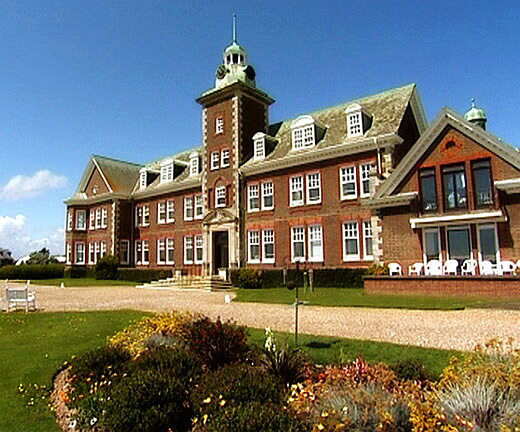 Rustington Convalescent Home, nursing home in Littlehampton