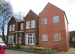 Middlefield Close Care Home, residential care home in Farnham