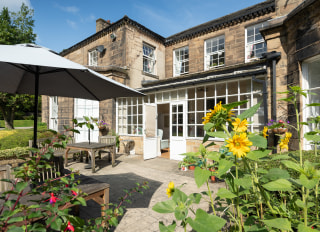 Fieldhead Court Nursing Home, nursing home in Dewsbury