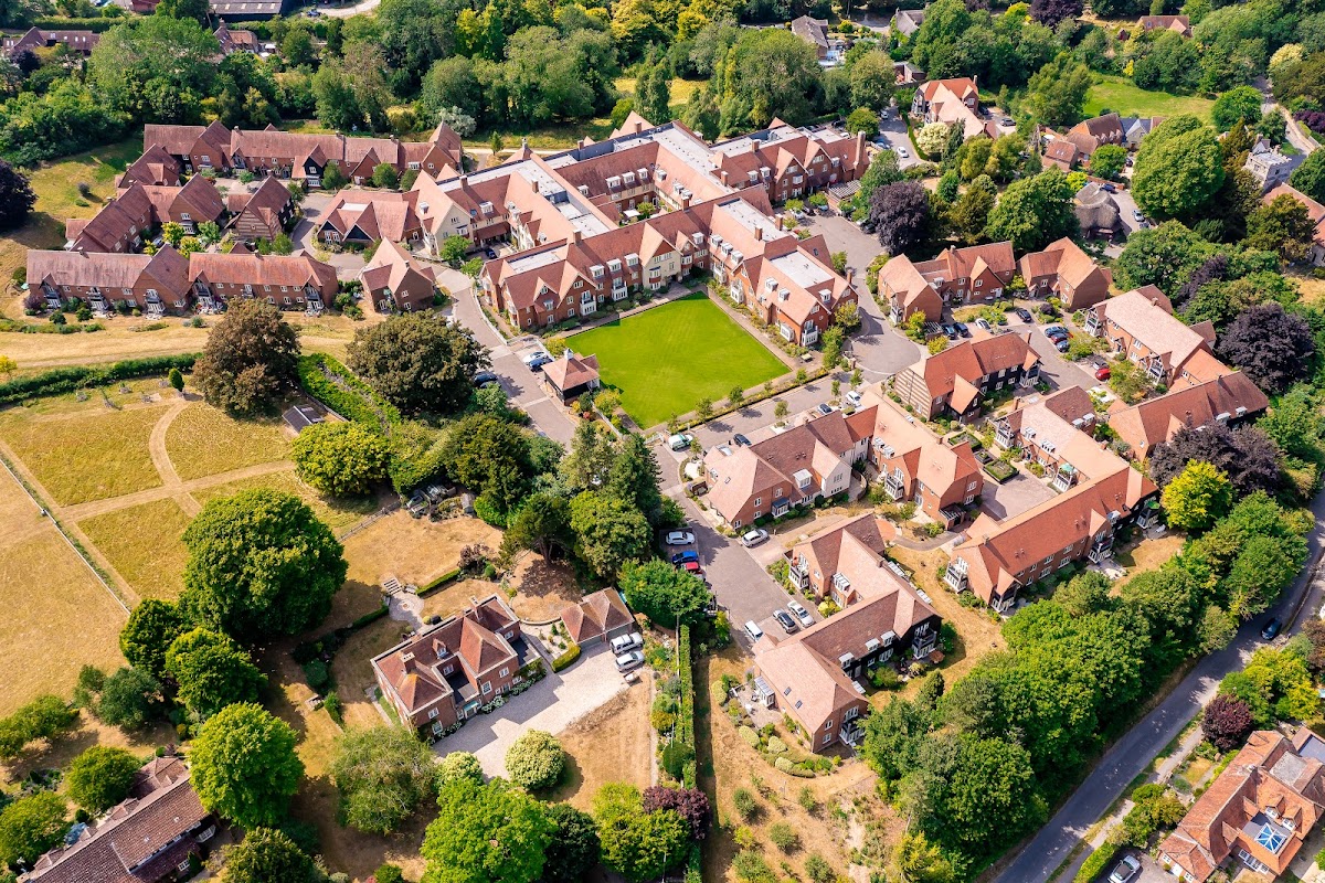 Richmond Villages Letcombe Regis care home in Wantage