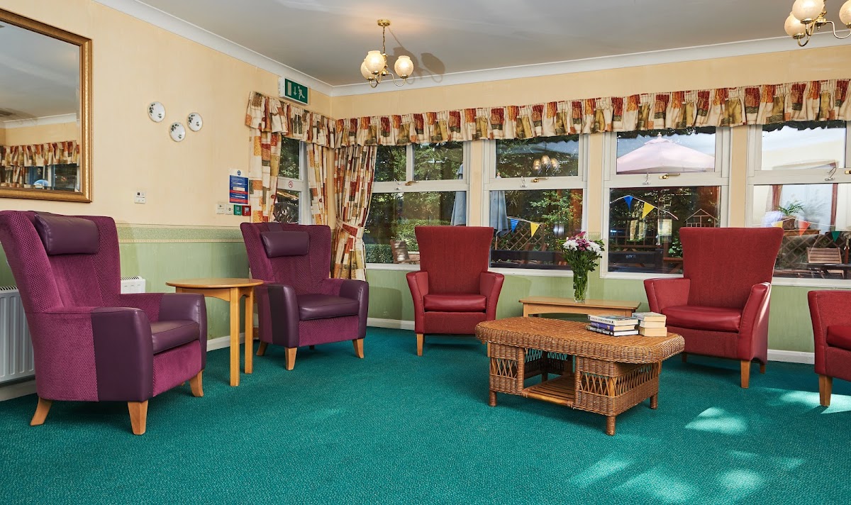 Whitefarm Lodge care home in Twickenham