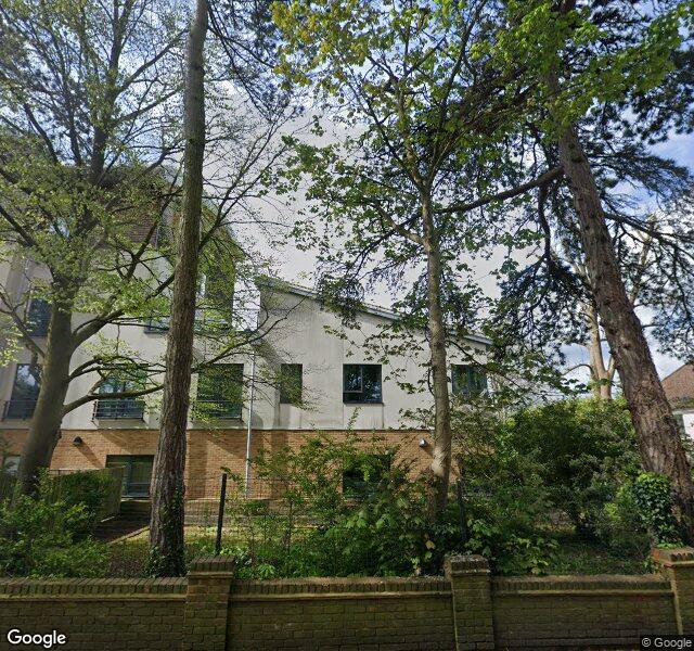 Langley Oaks, nursing home in South Croydon