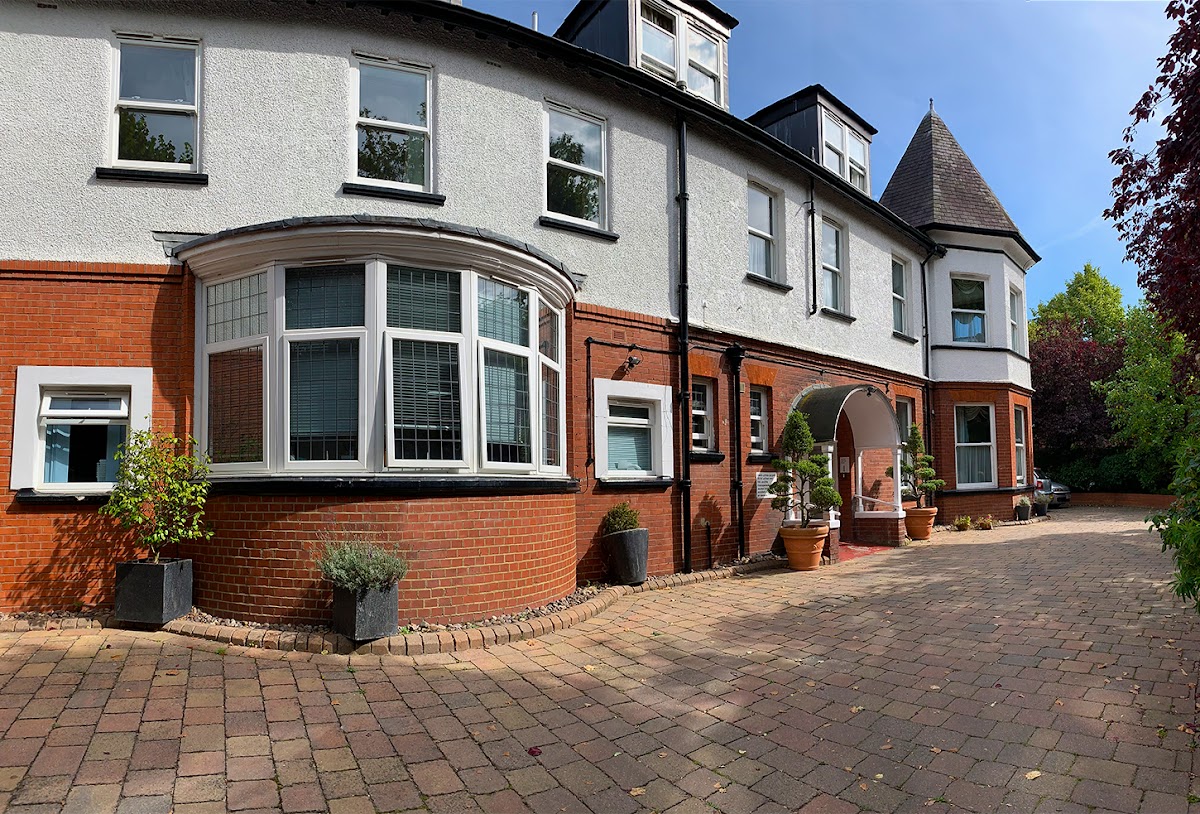 Crossways care home in Hook