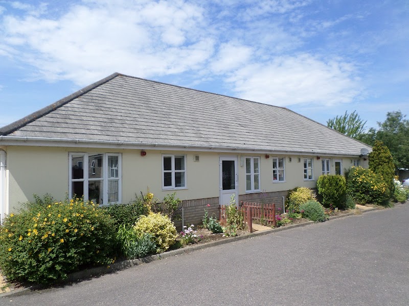 Combs Court Residential Home, residential care home in Stowupland