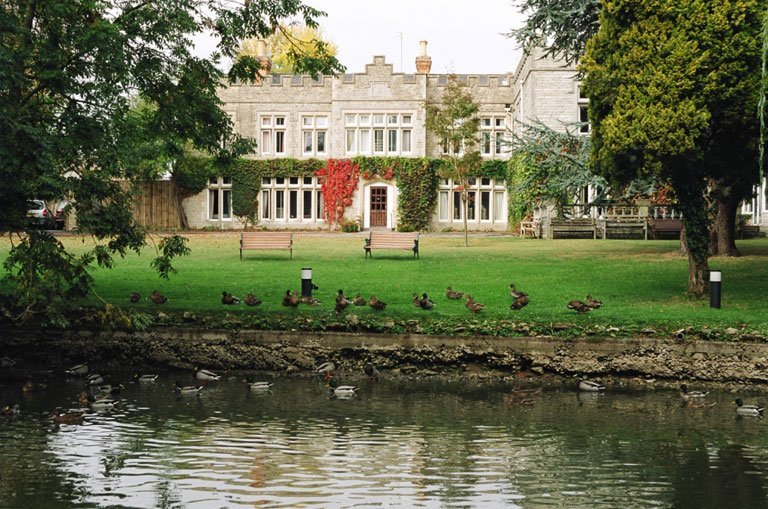 Fewcott House Nursing Home, nursing home in Fringford