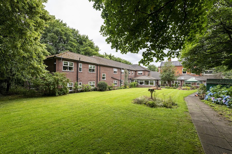 The Lakes Nursing Home, nursing home in Dukinfield