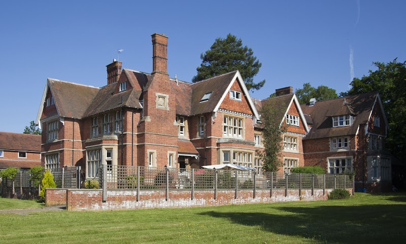 Woodbury House Care Centre, nursing home in Reading