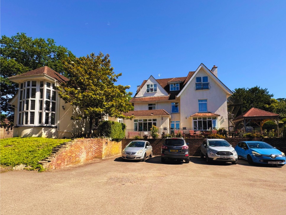 Berehill House, nursing home in Whitchurch