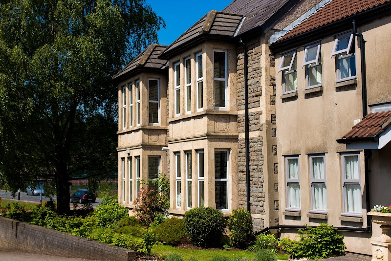 Frenchay Park Gardens Care Home, nursing home in Bristol
