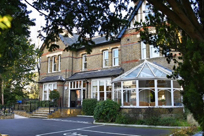 Alexander House Residential Care Home Wimbledon, residential care home in London